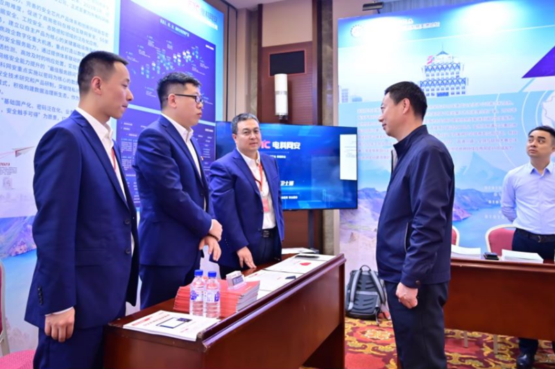 1699845495132998.png 3.png